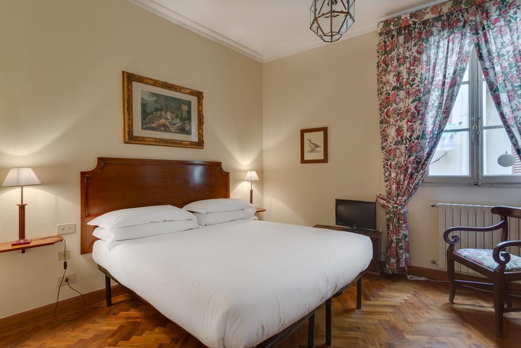 Family Palazzo Salviati Apartamento Florença